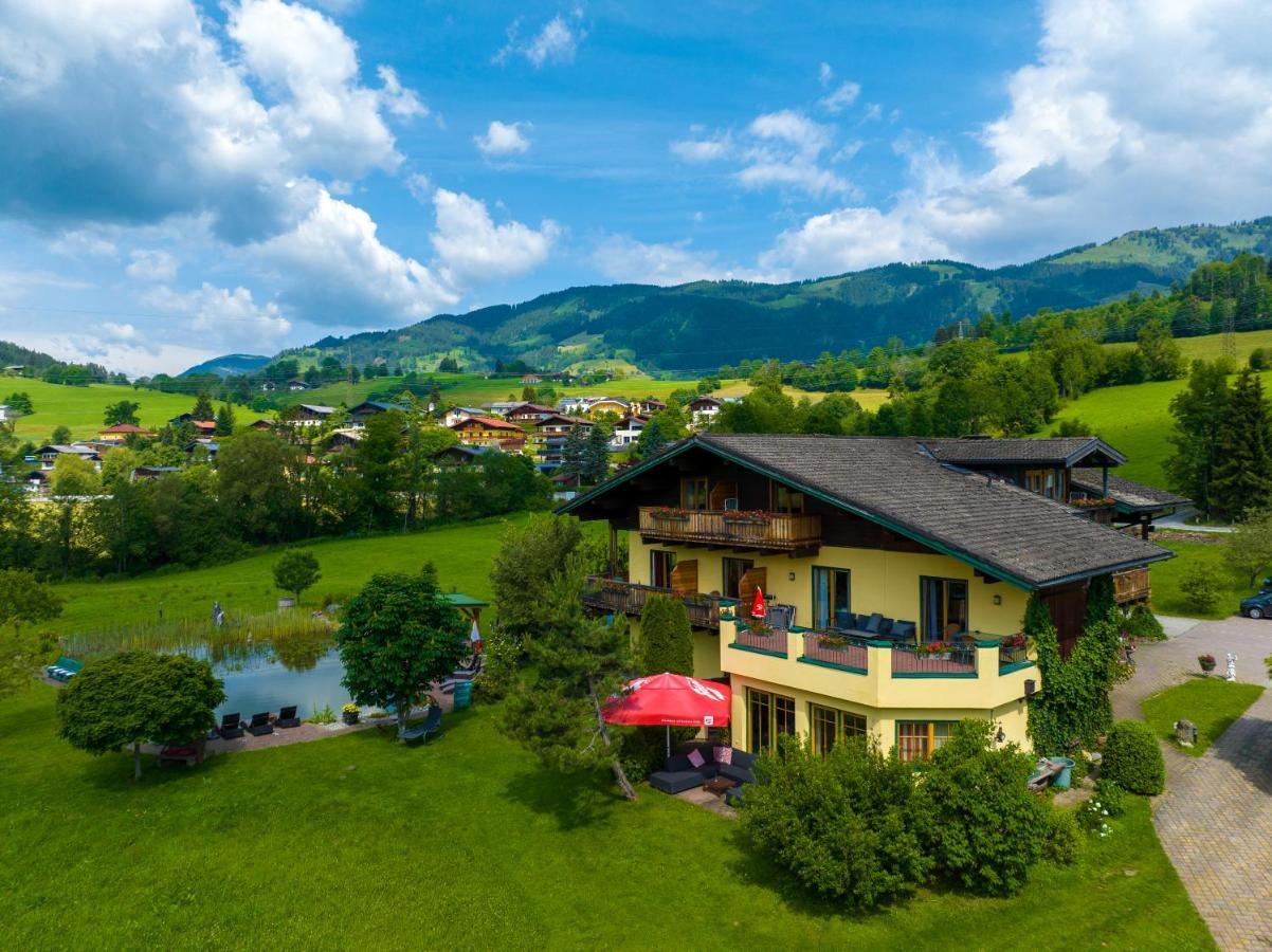Sportpension Goldegg Exterior photo