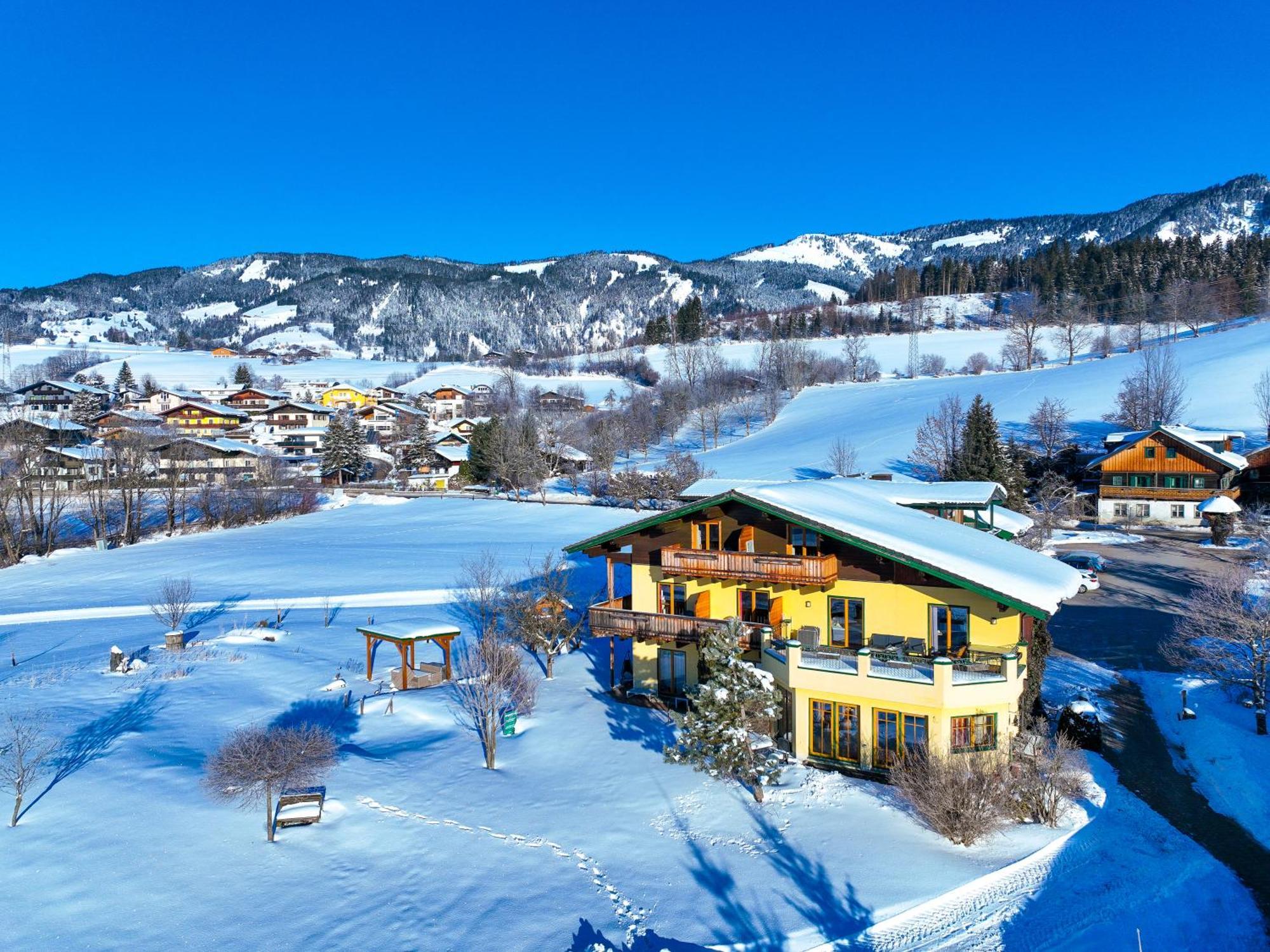 Sportpension Goldegg Exterior photo