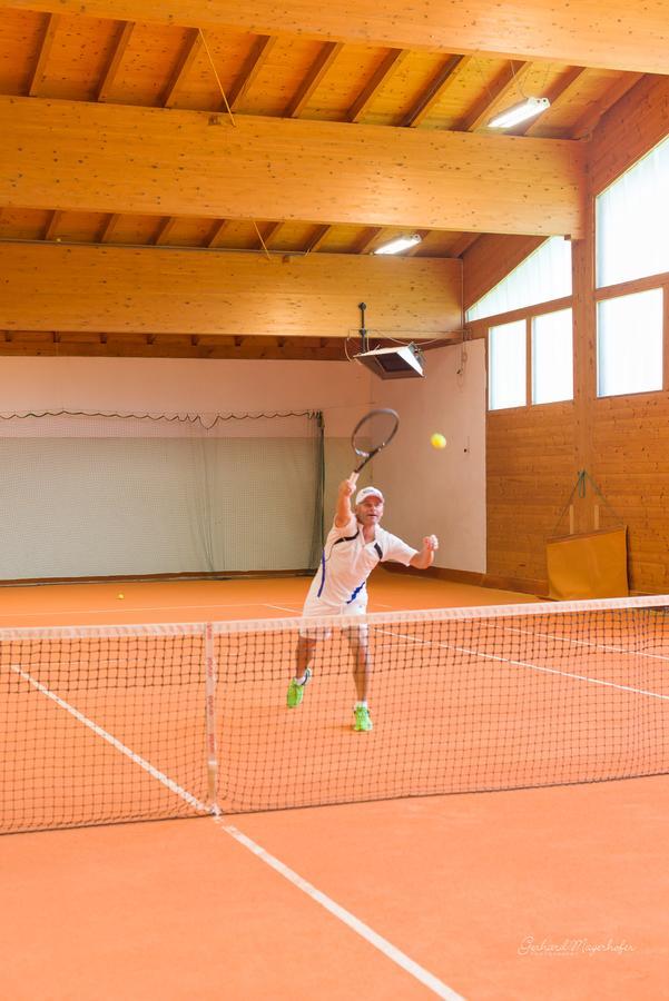 Sportpension Goldegg Exterior photo